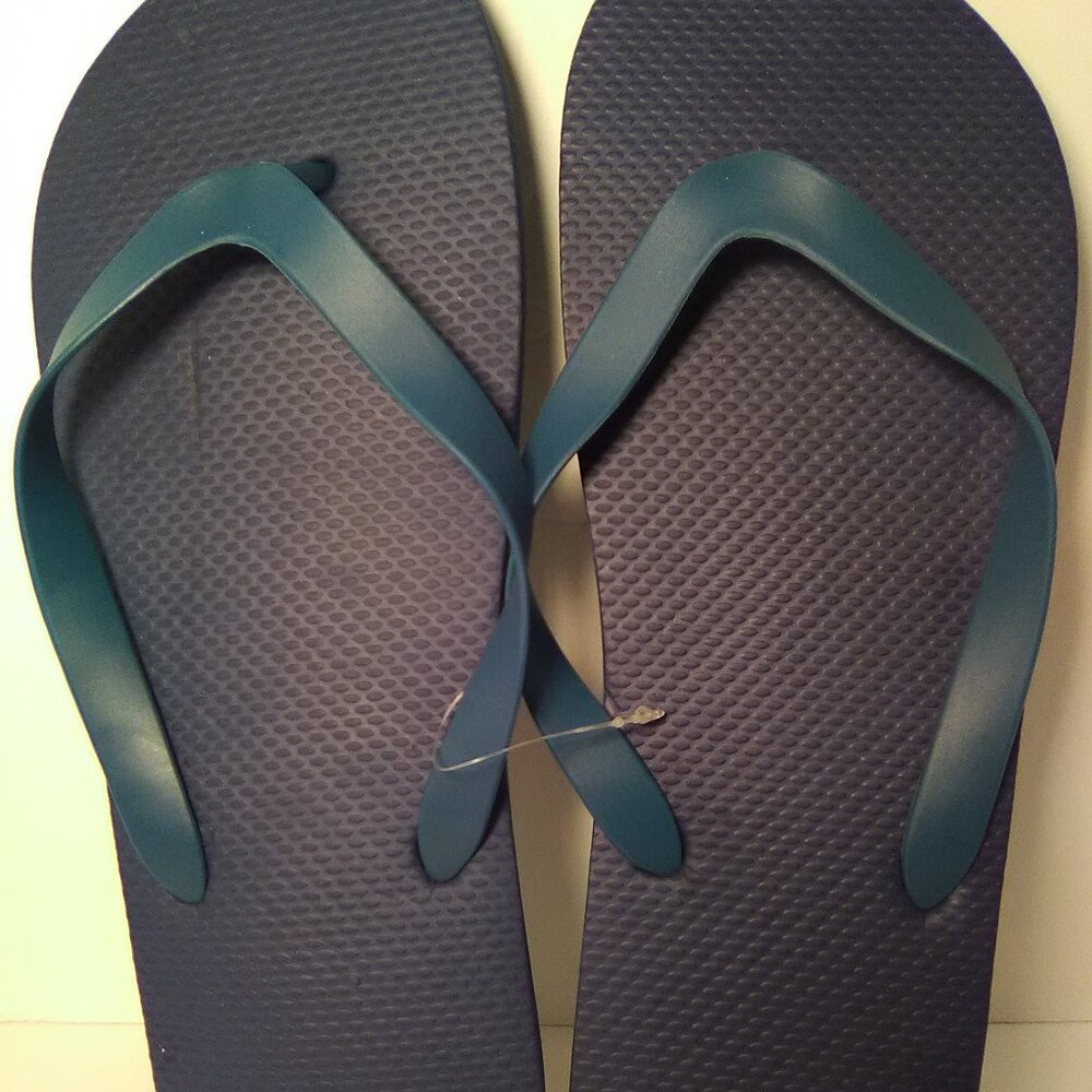 Juncture Men's Flip Flop Sandals Color Navy Blue Size XL 12/13 NWOT